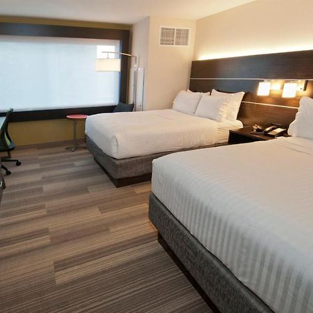 Holiday Inn Express & Suites Johnstown By Ihg Εξωτερικό φωτογραφία