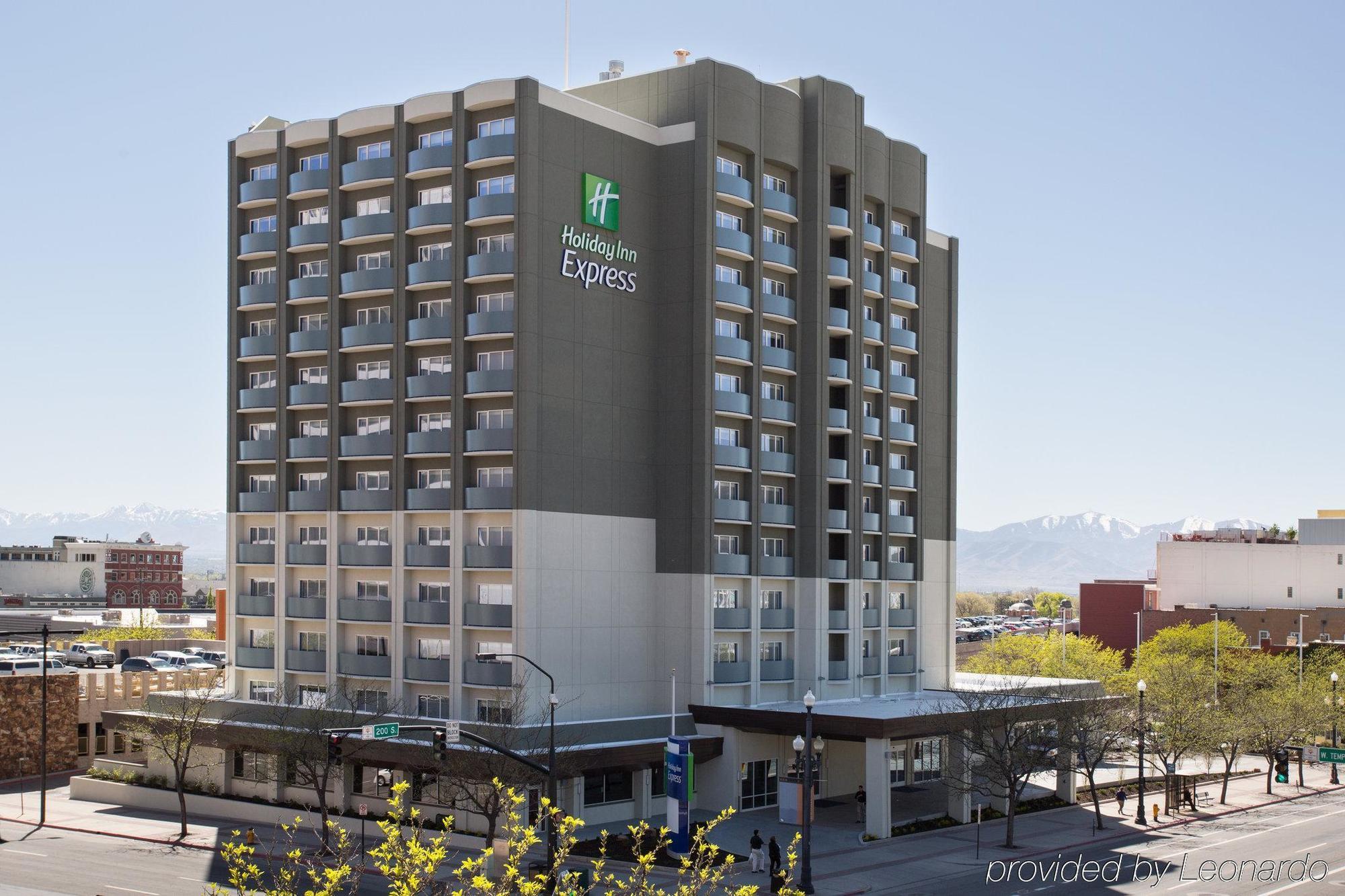 Holiday Inn Express & Suites Johnstown By Ihg Εξωτερικό φωτογραφία
