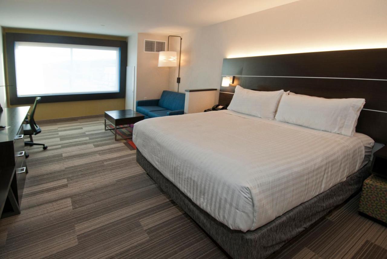 Holiday Inn Express & Suites Johnstown By Ihg Εξωτερικό φωτογραφία