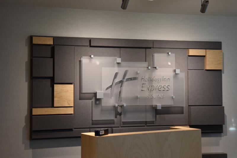 Holiday Inn Express & Suites Johnstown By Ihg Εξωτερικό φωτογραφία